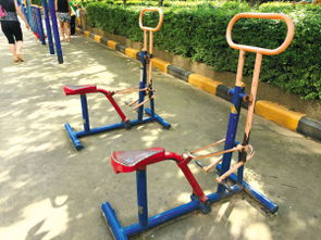 昆明主城區(qū)部分公共健身器材亟待更新維護